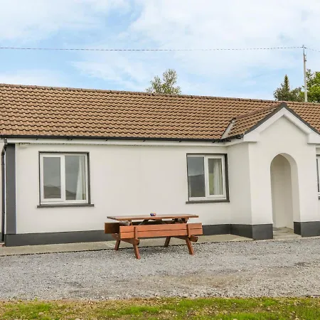 Holiday home Robin's Roost 2, Corr Na Mona Cornamona