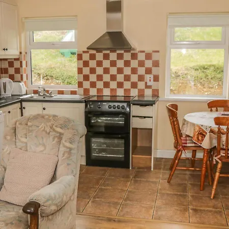 Robin's Roost 2, Corr Na Mona * Cornamona